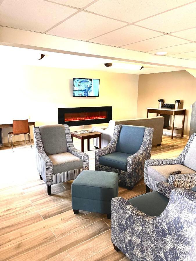 Econo Lodge Williston Kültér fotó