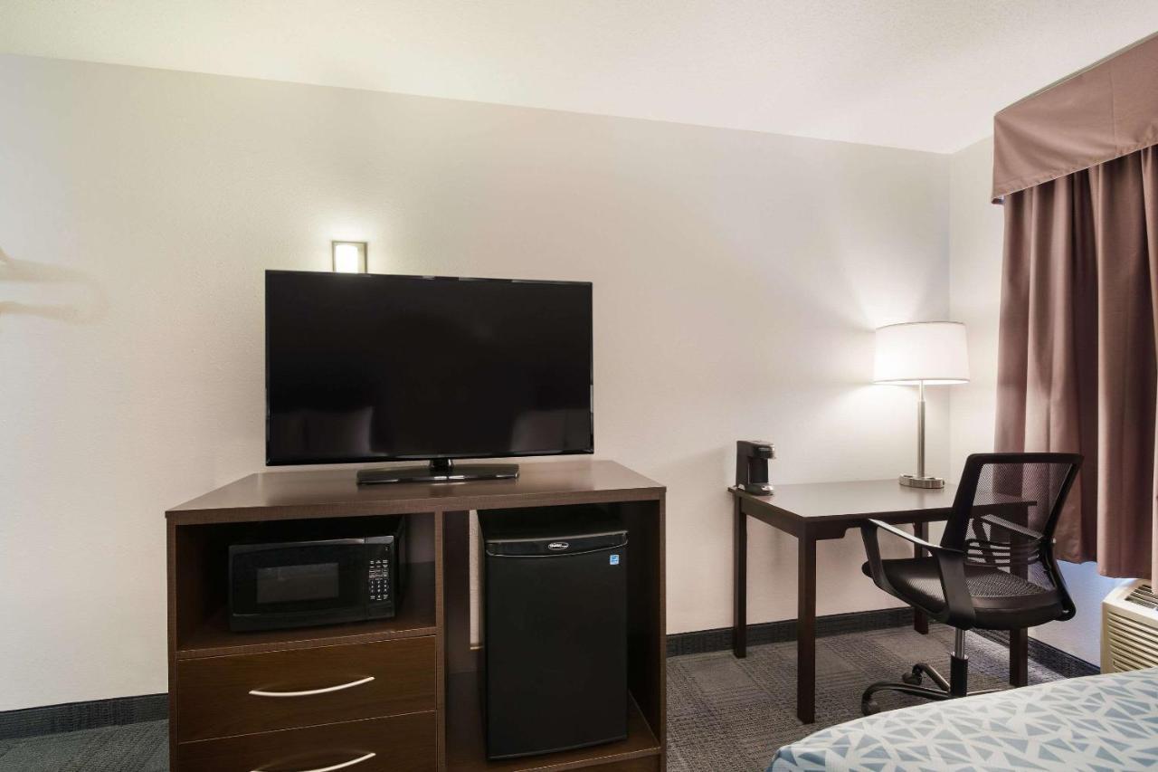 Econo Lodge Williston Kültér fotó