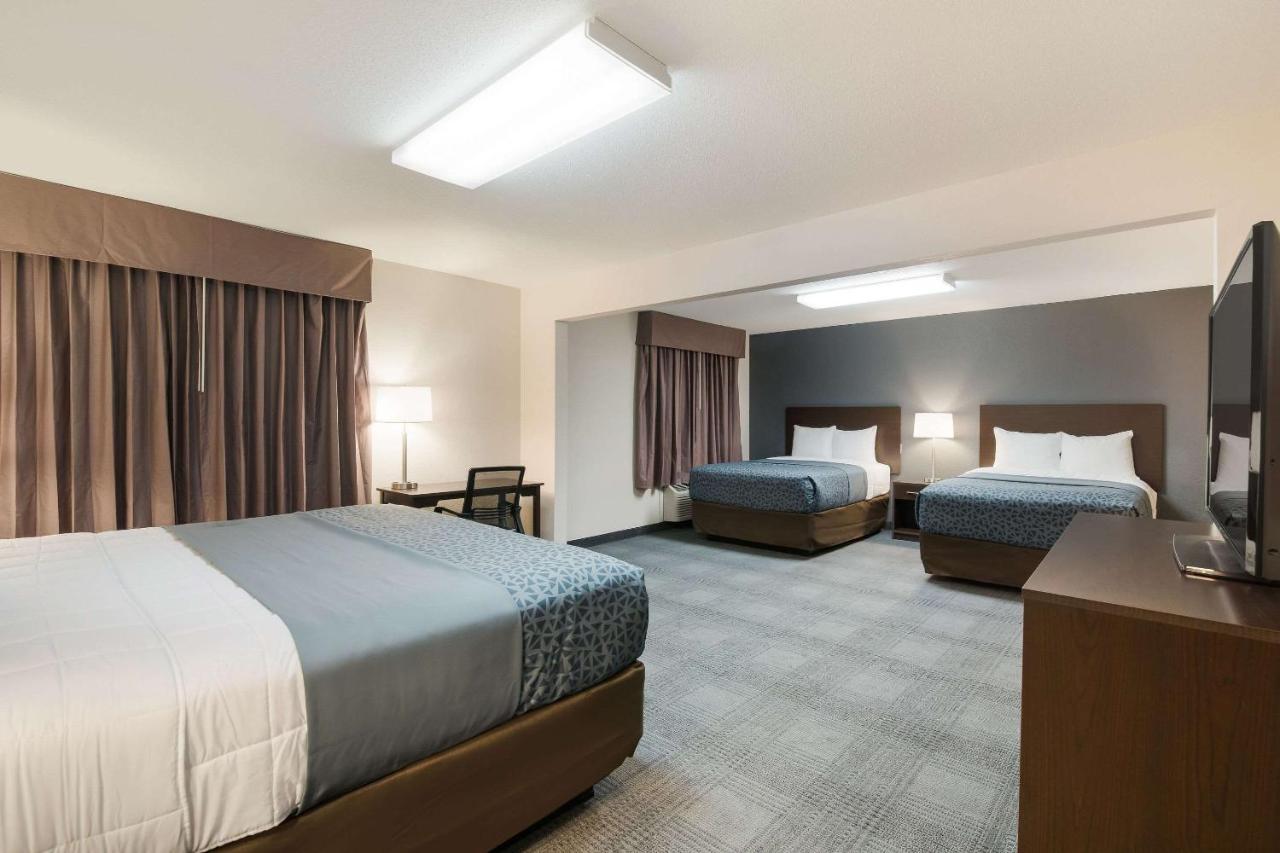 Econo Lodge Williston Kültér fotó